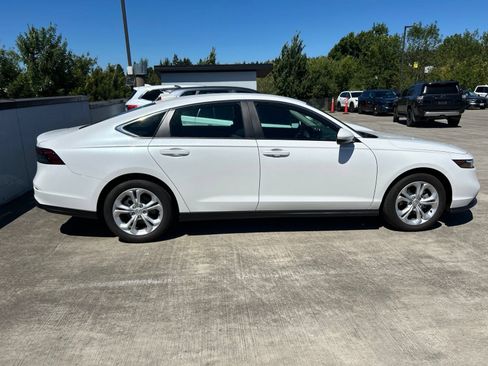 Used 2024 Honda Accord LX image 4