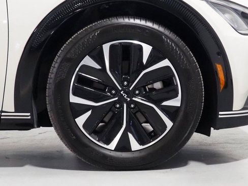 Used 2024 Kia EV6 Wind w/ Wind Technology Package RWD image 53