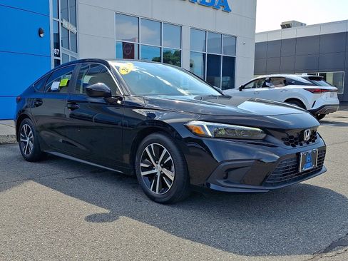 Used 2023 Honda Civic LX image 3