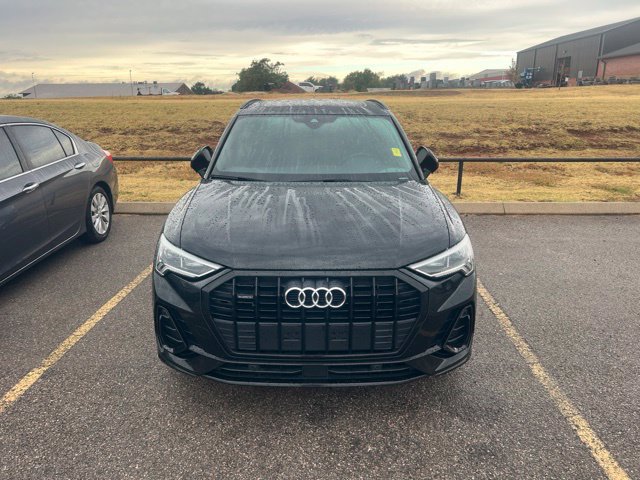 Used 2021 Audi Q3 2.0T Premium Plus w/ Premium Plus Package AWD/4WD image 2