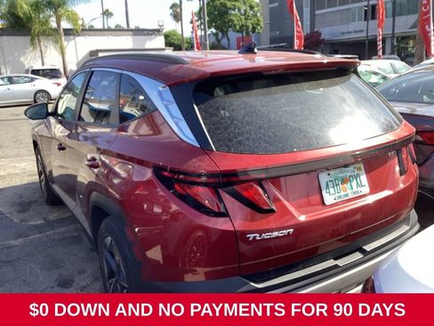 Used 2025 Hyundai Tucson SEL FWD image 4