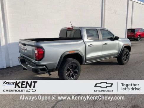 Used 2024 GMC Canyon Elevation w/ Convenience Package image 4