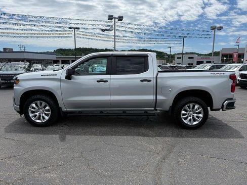 Used 2021 Chevrolet Silverado 1500 Custom w/ LPO, Dark Essentials Package AWD/4WD image 6