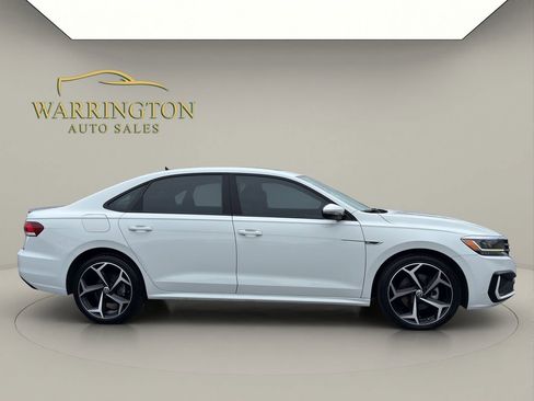 Used 2021 Volkswagen Passat 2.0T R-Line FWD image 8