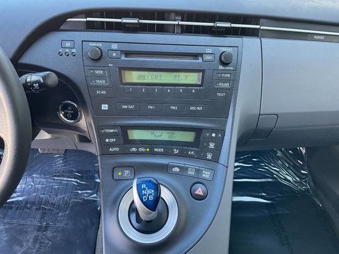 Used 2011 Toyota Prius Three image 20