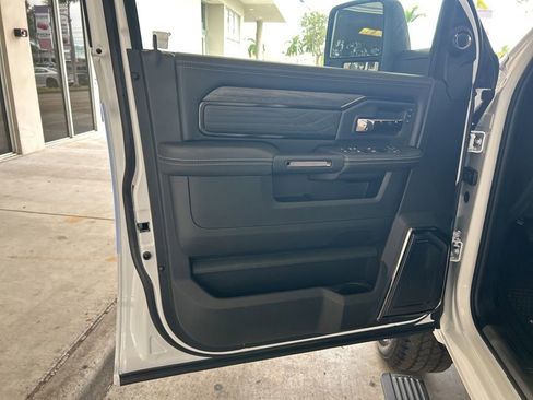 New 2026 RAM 2500 Limited image 42