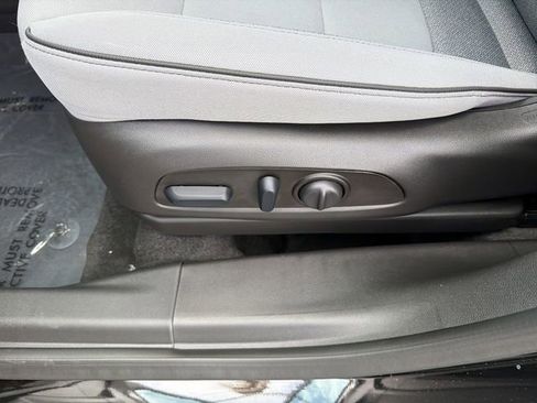 New 2026 Chevrolet TrailBlazer LT w/ Convenience Package FWD image 20