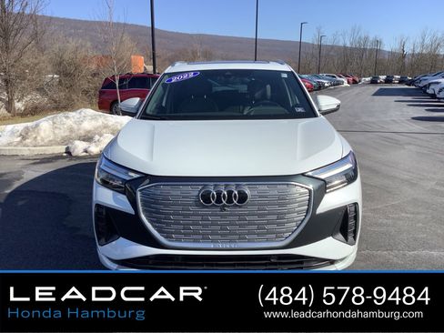 Used 2022 Audi Q4 e-tron Premium Plus image 10