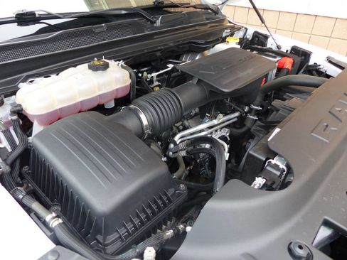 Used 2024 RAM 1500 Tradesman AWD/4WD image 18
