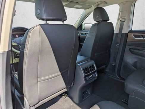 New 2026 Volkswagen Atlas SE FWD image 24