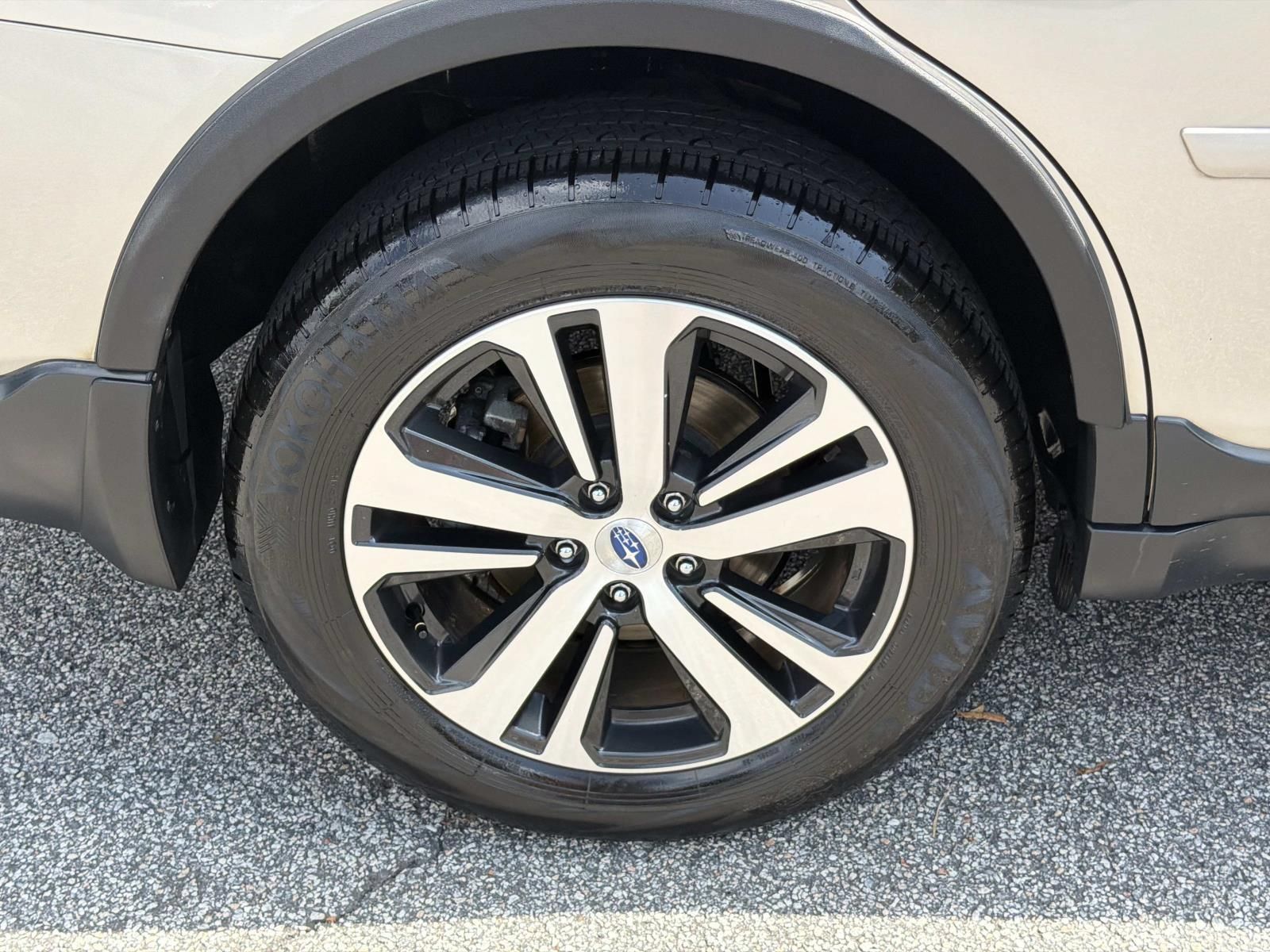Used 2019 Subaru Outback 2.5i Limited w/ Popular Package #2 AWD/4WD image 18