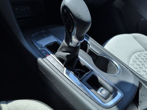 Used 2024 Chevrolet Equinox LS w/ Driver Confidence II Package FWD image 22