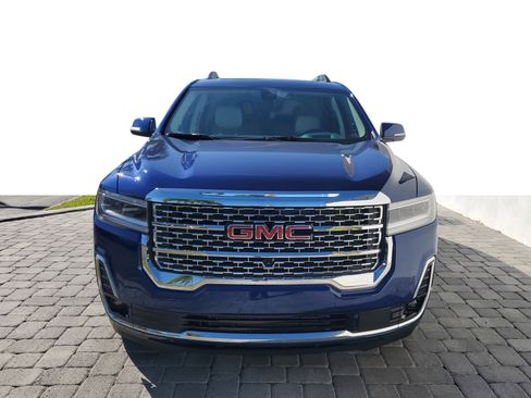 Used 2023 GMC Acadia Denali w/ Denali Ultimate Package image 2