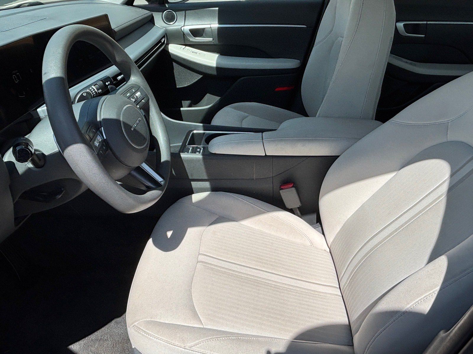 Used 2025 Hyundai Sonata SEL FWD image 20