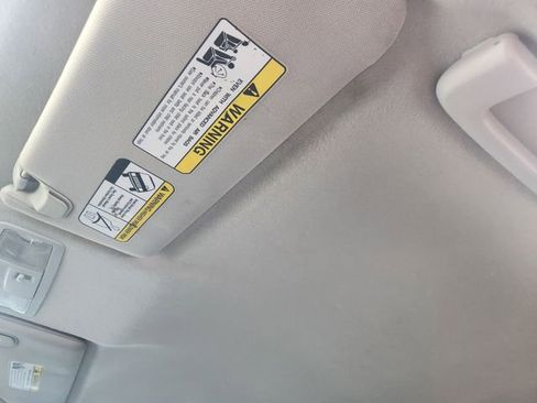 Used 2015 Mitsubishi Outlander Sport SE FWD image 25