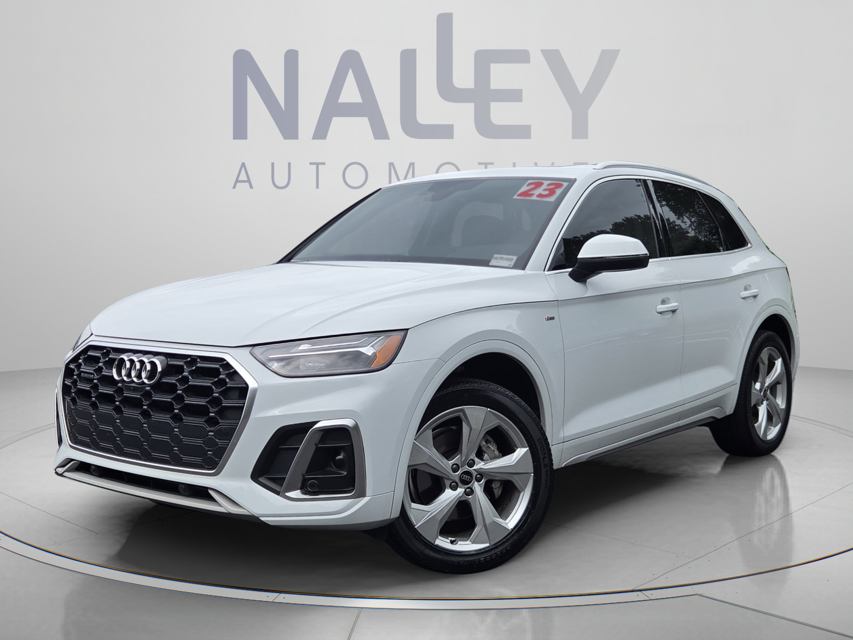 Used 2023 Audi Q5 2.0T Premium Plus w/ Premium Plus Package AWD/4WD image 1