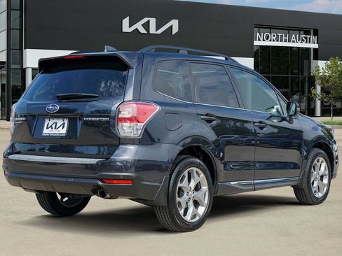 Used 2018 Subaru Forester 2.5i Touring AWD/4WD image 5