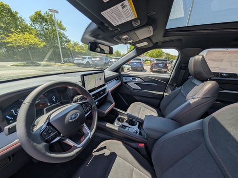 New 2026 Ford Explorer ST AWD/4WD image 13