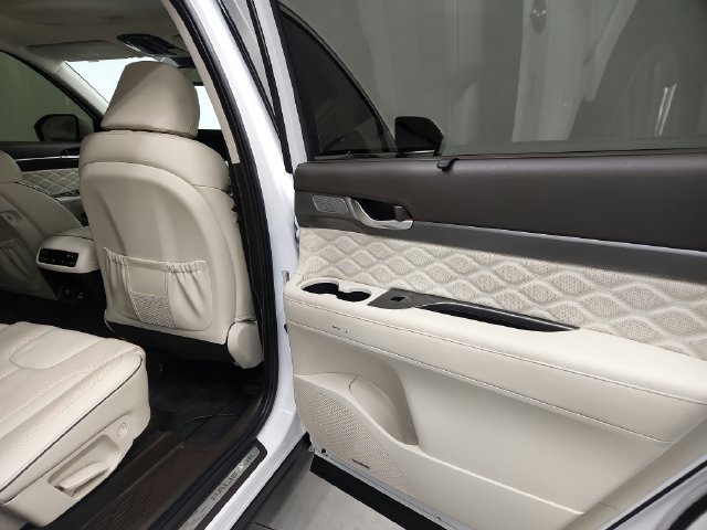 Used 2020 Hyundai Palisade Limited AWD/4WD image 25