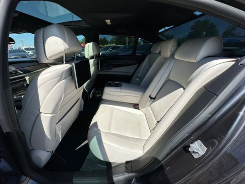 Used 2013 BMW 740i image 58