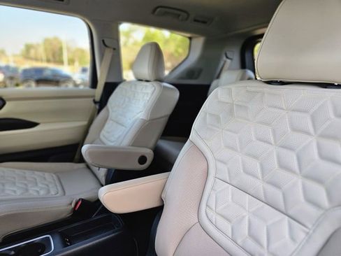 New 2026 Nissan Armada Platinum AWD/4WD image 27