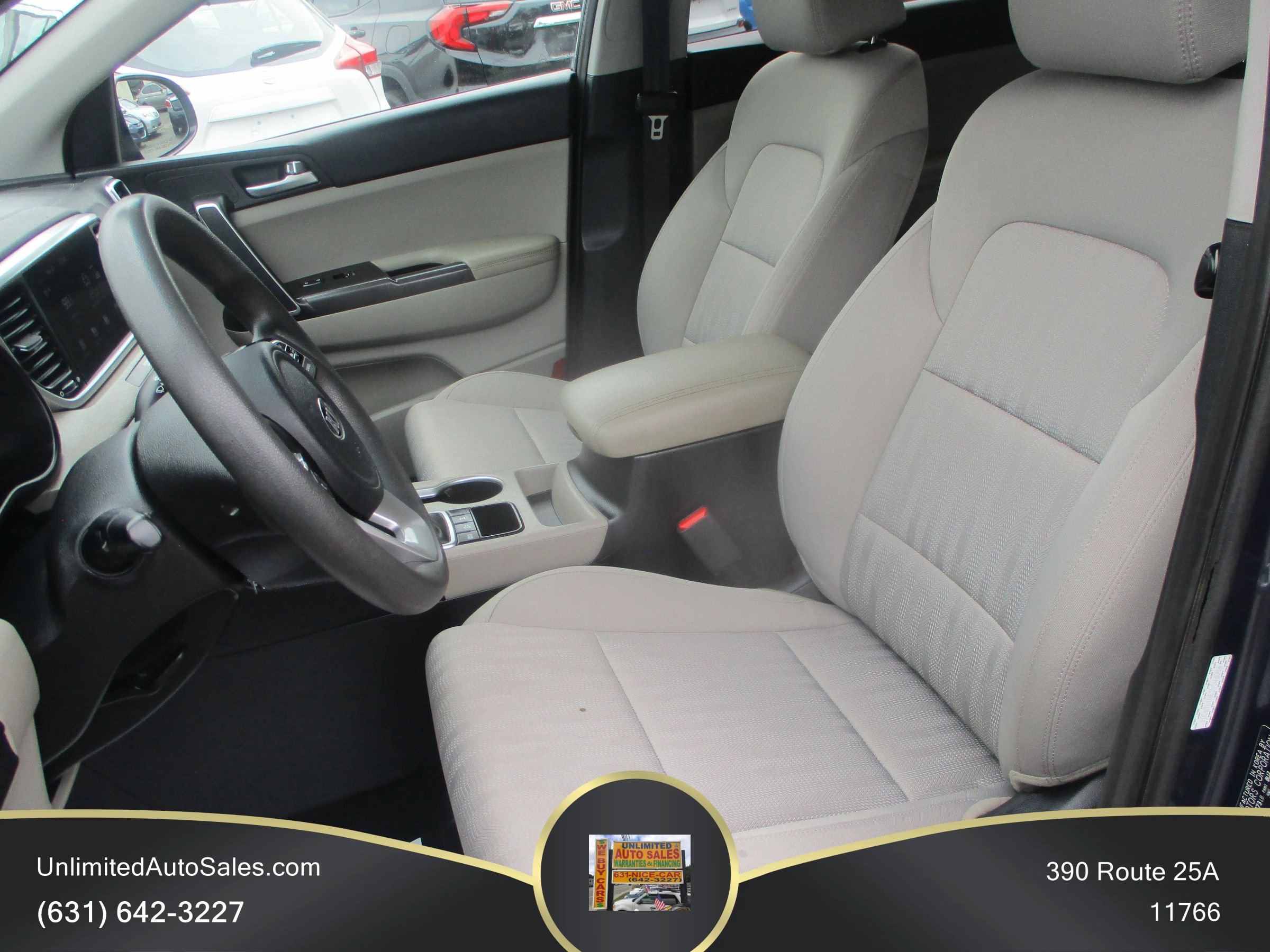 Used 2022 Kia Sportage LX AWD/4WD image 5