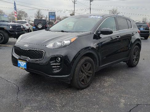 Used 2019 Kia Sportage LX image 1