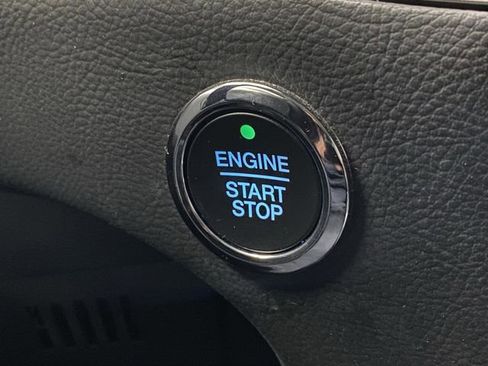 Used 2021 Ford Edge SEL image 25