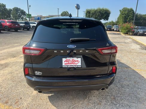 Used 2024 Ford Escape ST-Line w/ Tech Pack #1 image 6