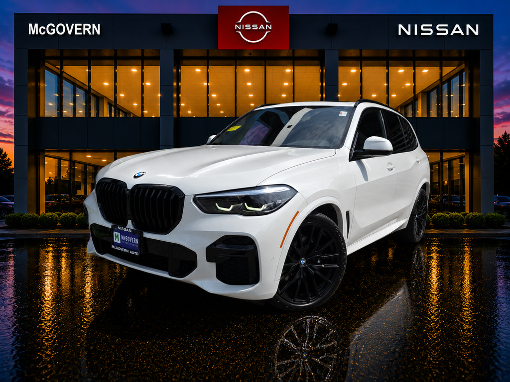 Used 2023 BMW X5 xDrive40i w/ M Sport Package AWD/4WD image 1