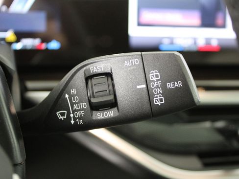 New 2026 BMW X7 xDrive40i w/ Premium Package image 30