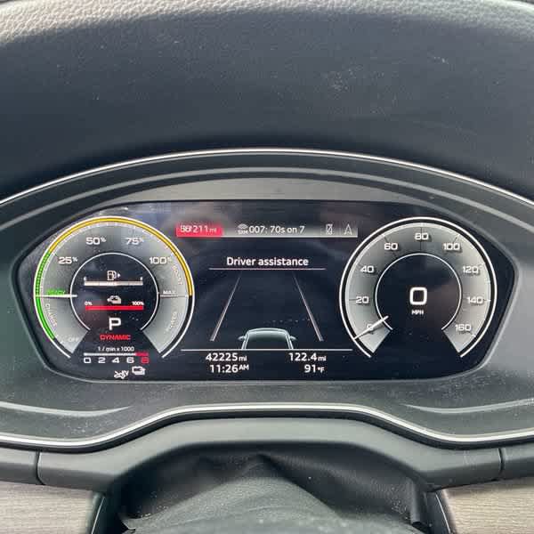 Used 2021 Audi Q5 e Prestige w/ Prestige Package AWD/4WD image 14