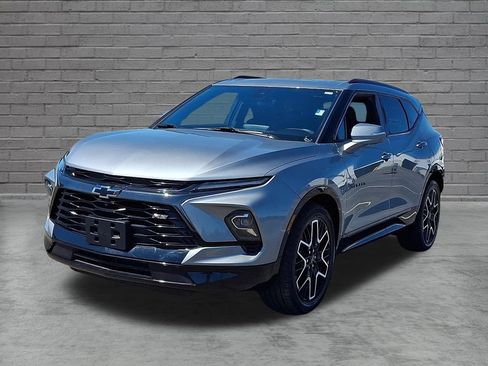 Used 2023 Chevrolet Blazer RS w/ Driver Confidence II Package AWD/4WD image 5