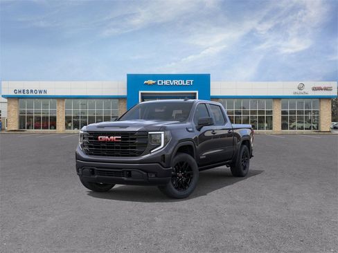 New 2026 GMC Sierra 1500 Elevation image 8