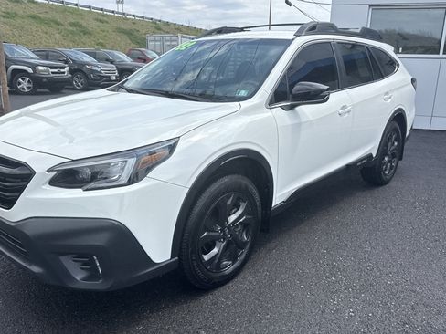Used 2022 Subaru Outback Onyx Edition XT w/ Popular Package #2 AWD/4WD image 7