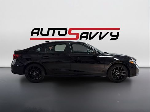 Used 2025 Honda Civic FWD Hybrid Sedan image 4