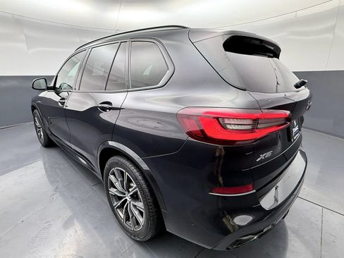 Used 2022 BMW X5 xDrive40i w/ M Sport Package AWD/4WD image 5