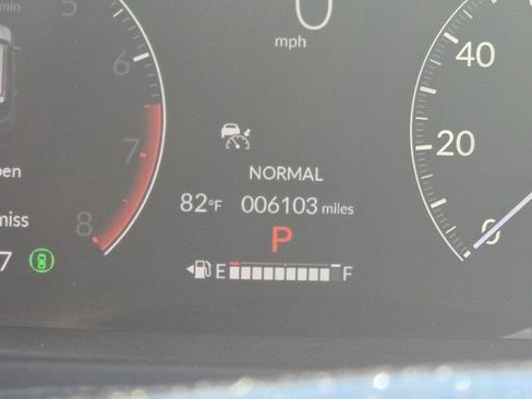 Certified 2024 Honda Pilot EX-L image 6
