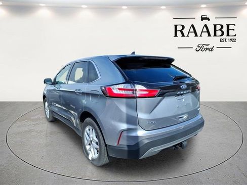 Used 2024 Ford Edge SEL w/ Convenience Package image 13