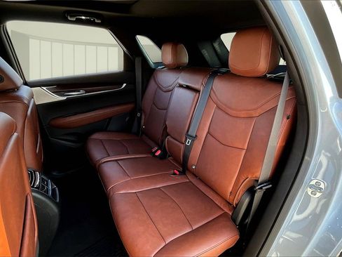 New 2025 Cadillac XT5 Premium Luxury w/ Technology Package image 10