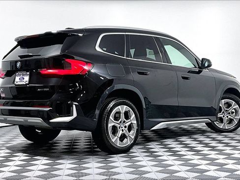 Used 2025 BMW X1 xDrive28i AWD/4WD image 12