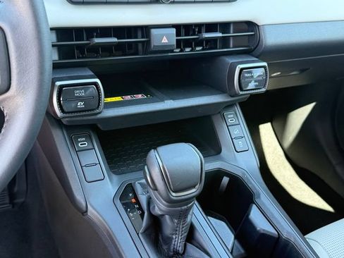 Used 2026 Toyota RAV4 XLE Premium AWD/4WD image 24