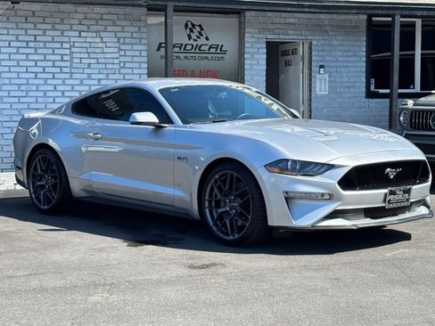 Used 2018 Ford Mustang GT Premium RWD image 12