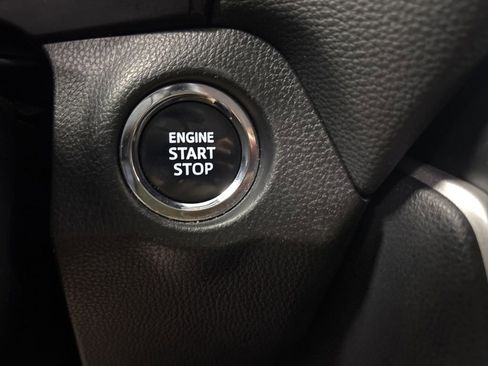 Used 2024 Toyota RAV4 XLE AWD/4WD image 20