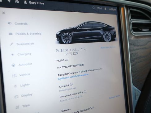 Used 2017 Tesla Model S 75D image 9