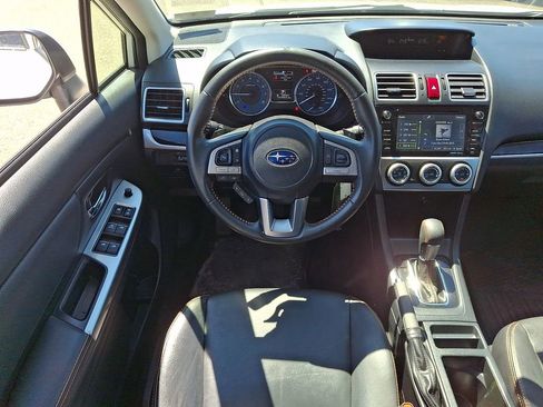 Used 2017 Subaru Crosstrek 2.0i Limited image 11