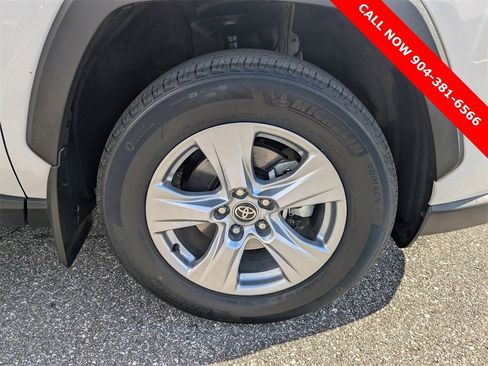 Used 2022 Toyota RAV4 XLE image 11