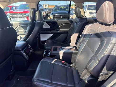 Used 2022 Lincoln Aviator Reserve w/ Equipment Group 201A AWD/4WD image 26