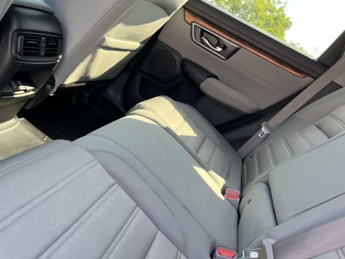 Used 2018 Honda CR-V EX image 11
