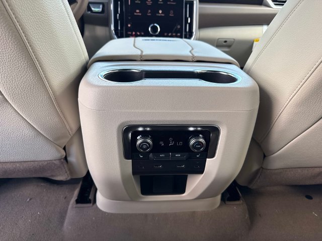 New 2026 GMC Yukon Denali w/ Advanced Technology Package AWD/4WD image 15